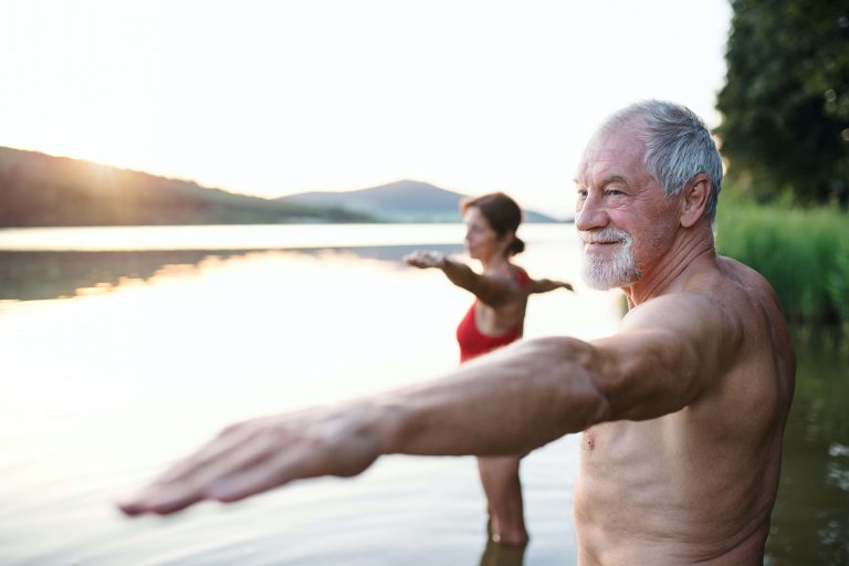 Cours de yoga séniors